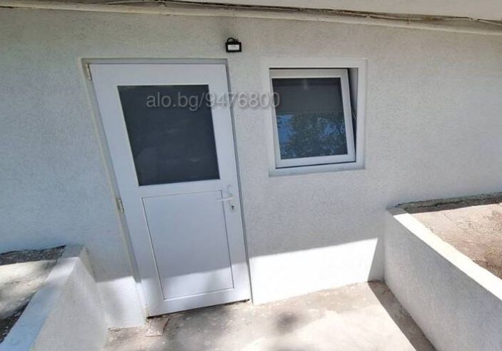 Продава се Офис в к.к. Св.Св. Константин и Елена - 14 кв.м за 2000 €/кв.м - Снимка #4