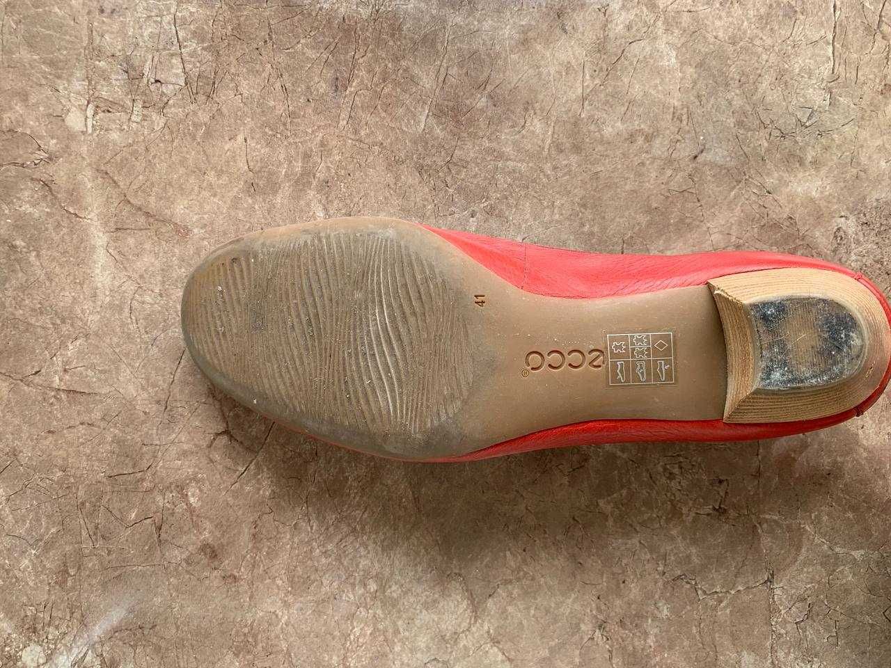 Туфли красные, кожаные ECCO 41 размер