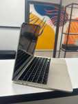 Mac Book Air M3.