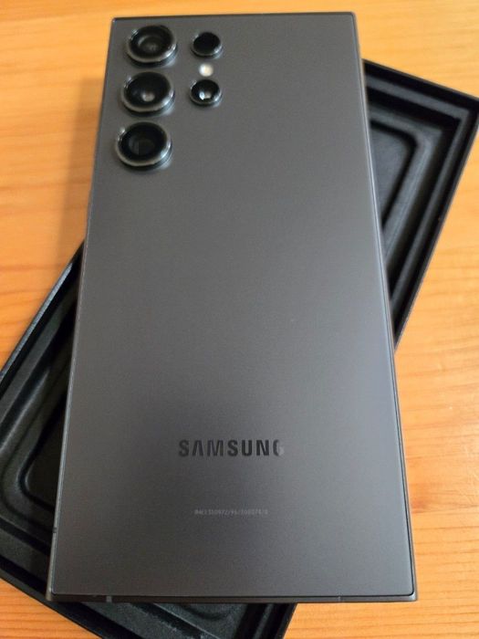 Samsung S24 Ultra 512