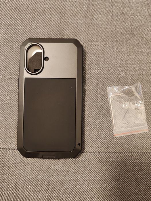 Husa de Lux iPhone 16, oferă protecție maximă