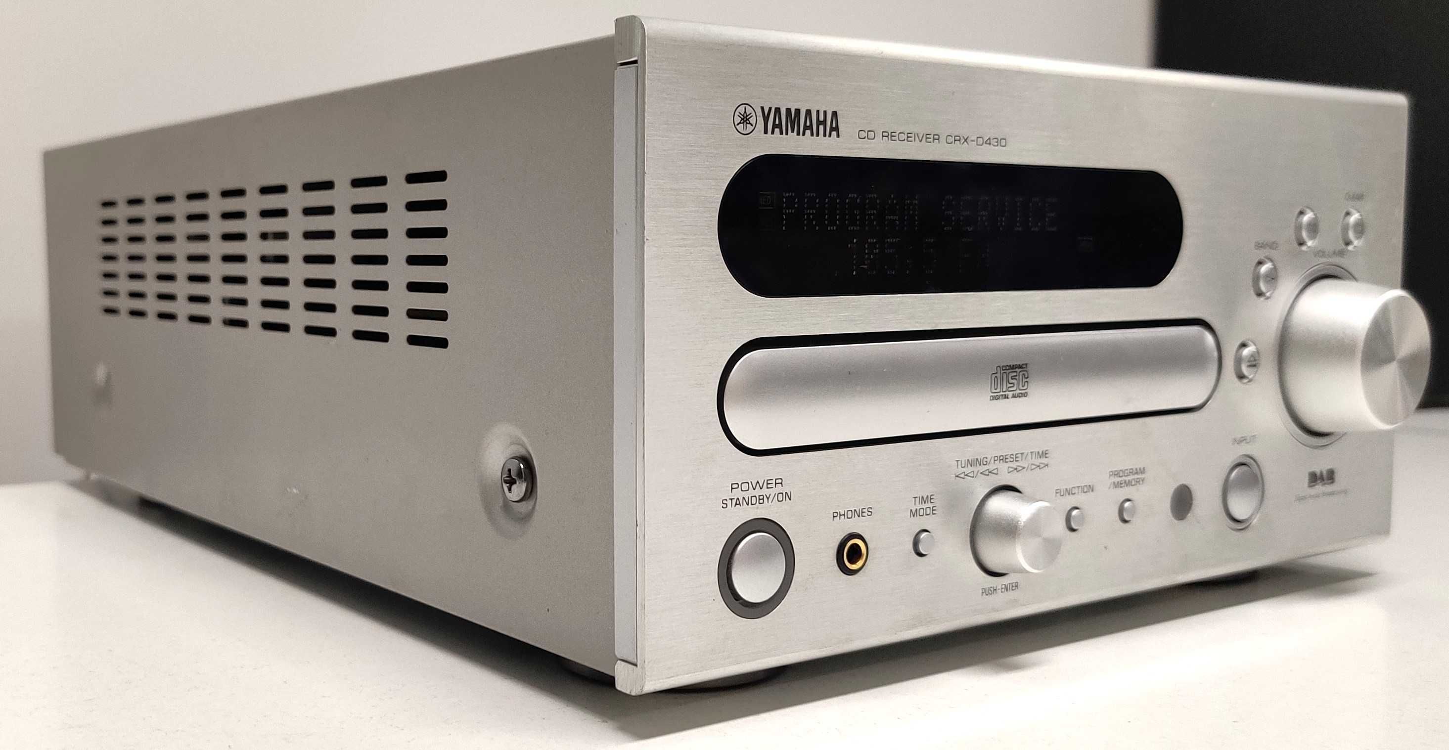 Yamaha CRX D 430 amplificator CD receiver statie mini sistem dock DAB