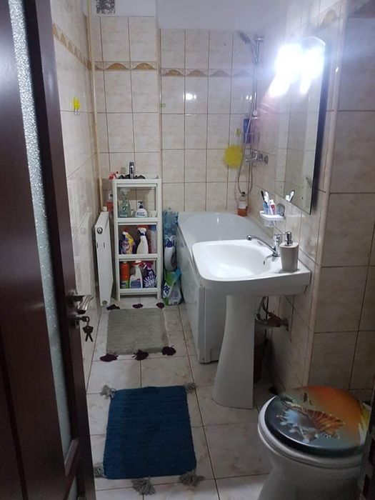 Inchiriez apartament, Bacau