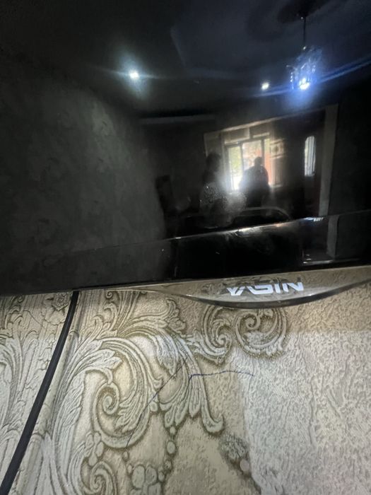 Televizor 32 talik firma Yasin
