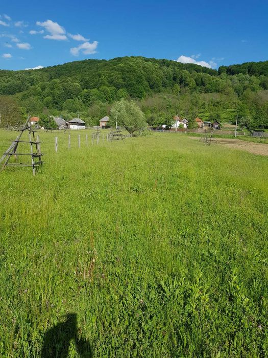 Vand teren intravilan Aninoasa (Arges ) 2500 mp