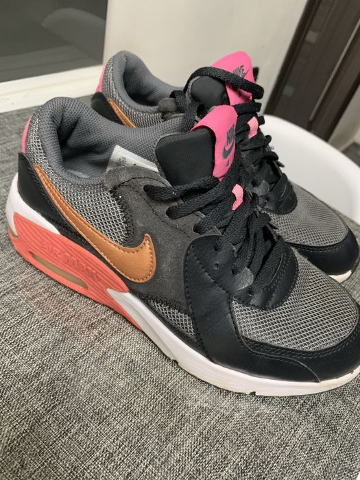 Adidasi nike air max 90