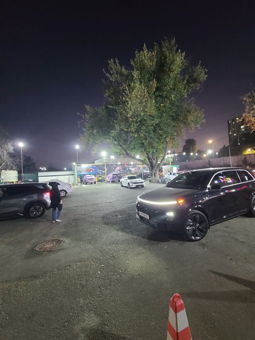 Avto moykaga moyshik bollarni ishga olamiz ish haqi 50/50