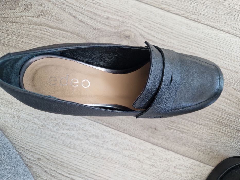 Vând pantofi piele, 37
