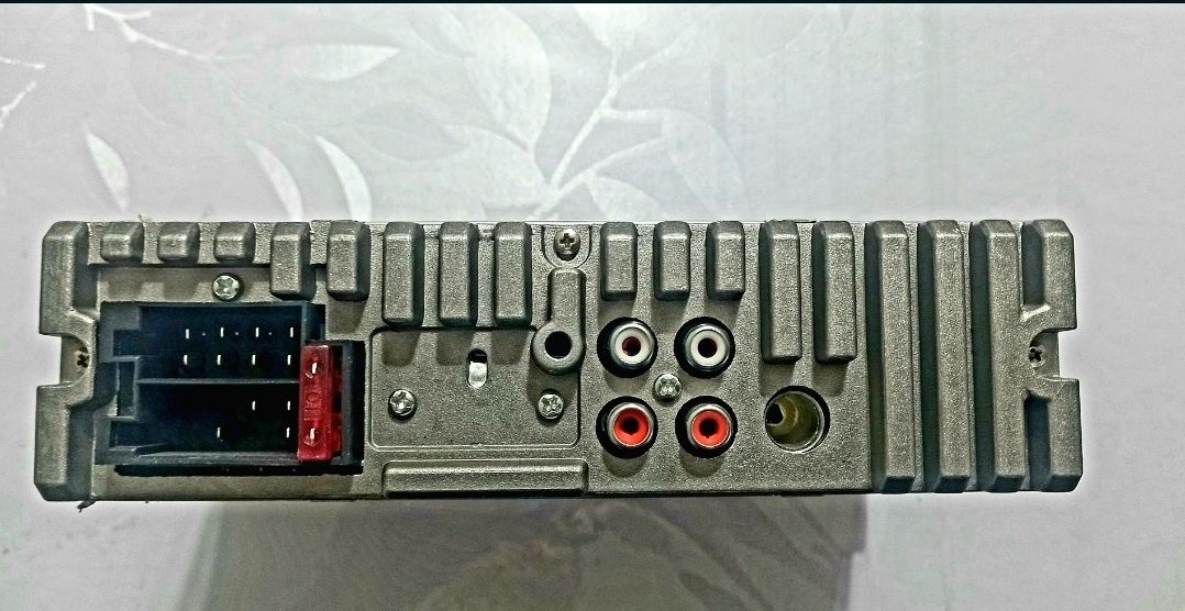 Магнитола Element 5