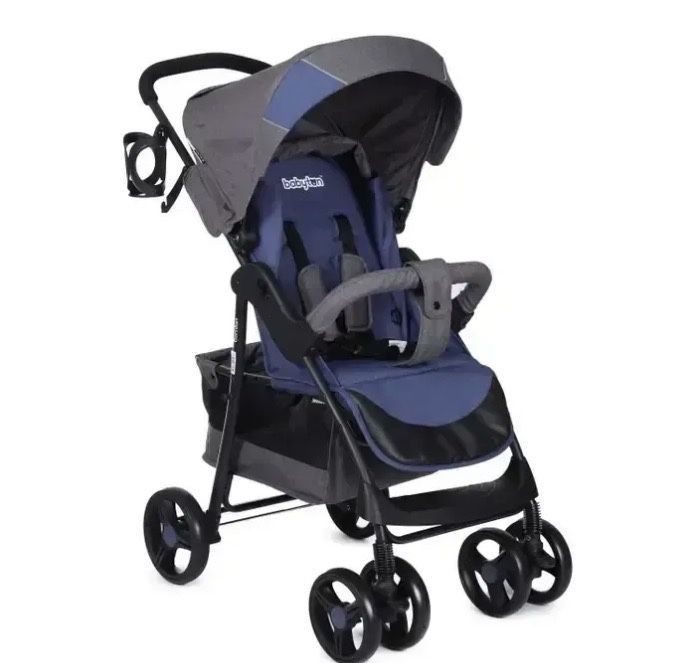 Продам прогулучную коляску Babyton