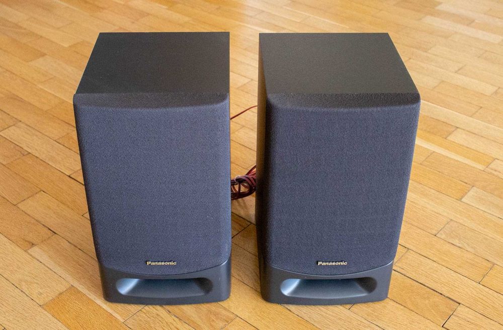 Комплект тонколони Panasonic SB-CH32