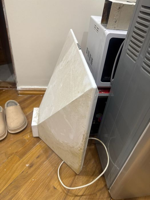 Срочно продается вытяжка рабочая