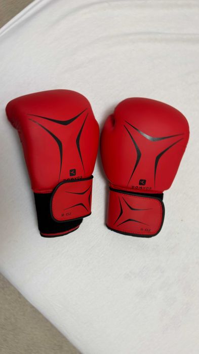 Mănuși Box Domyos 8oz – Ca Noi, Ideal Antrenament
