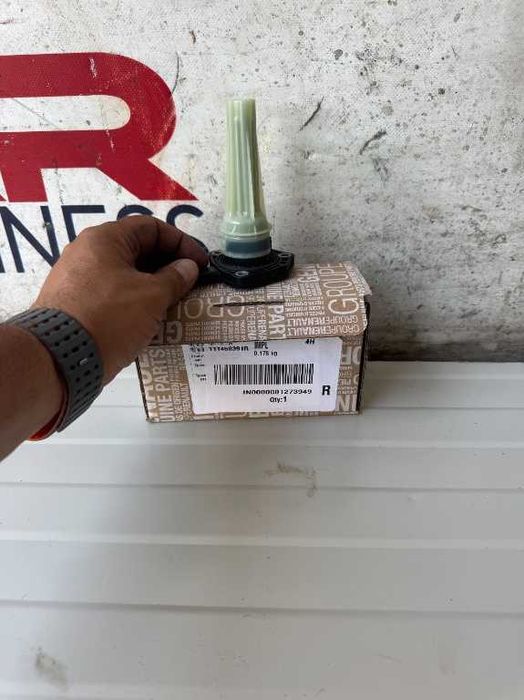 Senzor baie de ulei Renault Master FAB 2025 cod piesa 111458391r