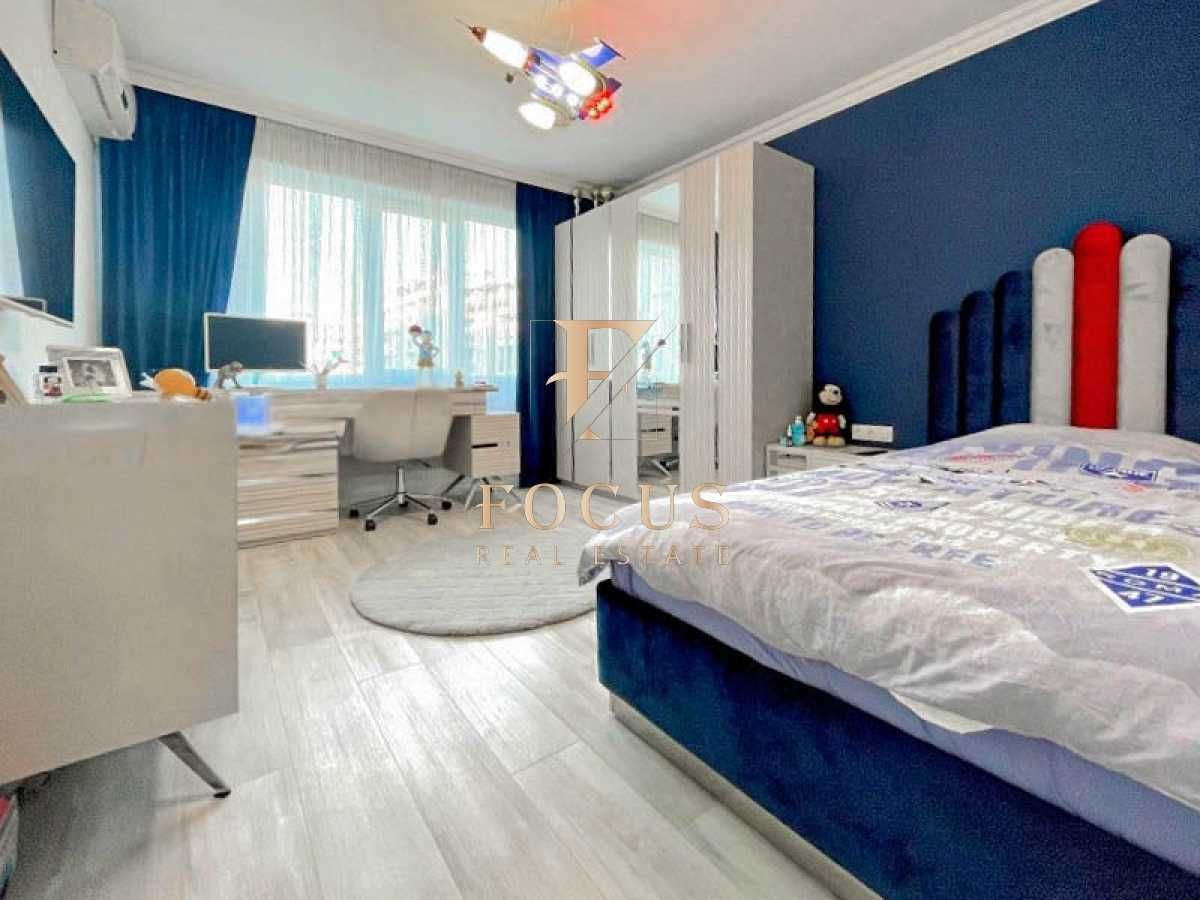 Продава се Тристаен апартамент в Пловдив, Южен - 89 кв.м за 1841 €/кв.м - Снимка #2
