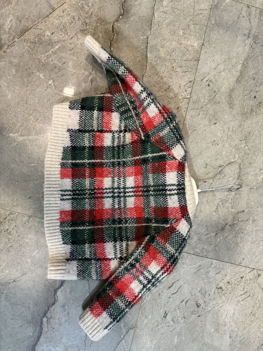 Продавам детска топла жилетка hm  68 см