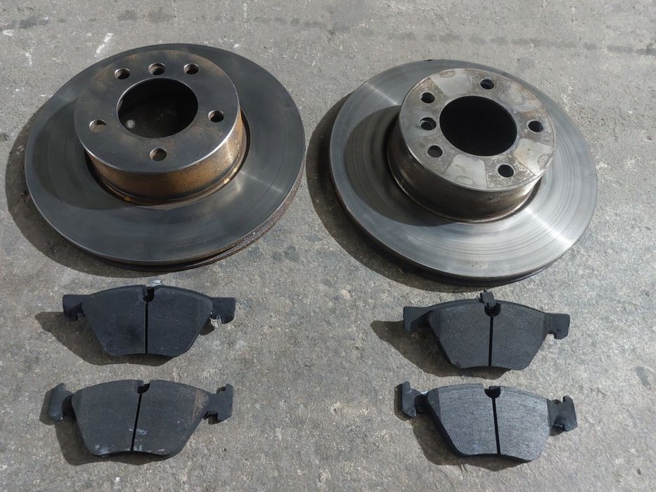 Discuri frana fata cu plăcuțe diametru 300 BMW E90 E91