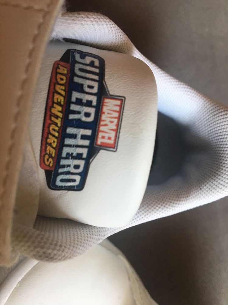 Детски маратонки Adidas Marvel