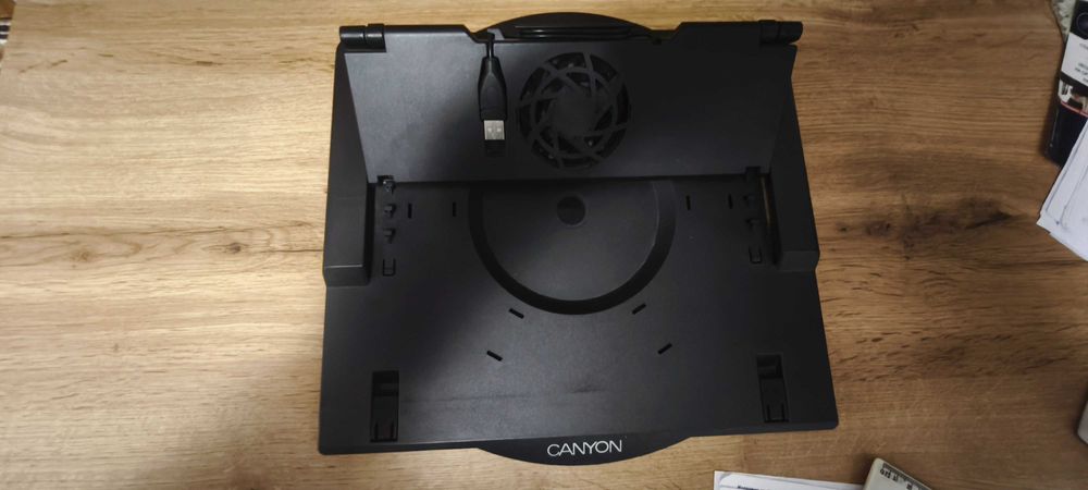 CANYON охлаждаща 360° стойка за лаптоп
