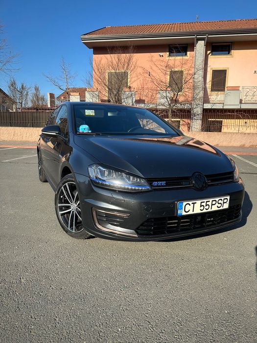 Volkswagen Golf Prim proprietar in Romania, baterie schimbata pe rechemare service
