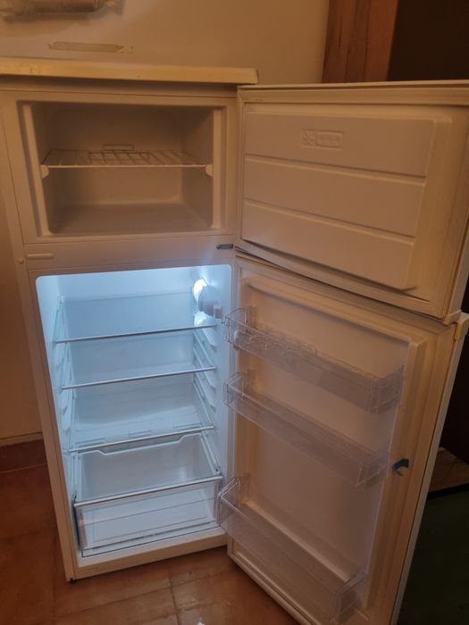 Frigider de vânzare