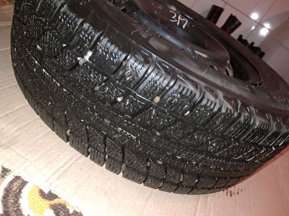 Шины с железным диском