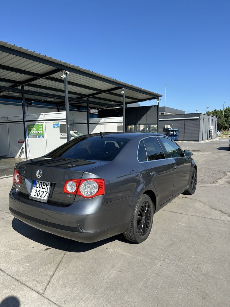 Volkswagen Jetta 140к.с