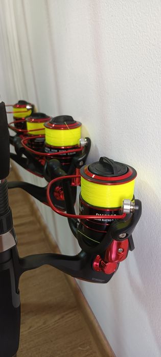 SET 4 Lansete Feeder 3.0m ROBINHAN Bolentino + 4 Mulinete YUMOSHI DM60