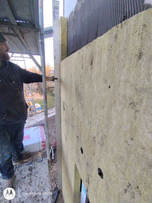 Construcții  pe Structură de Lemn | NZEB | Finisaje  & Termoizolați