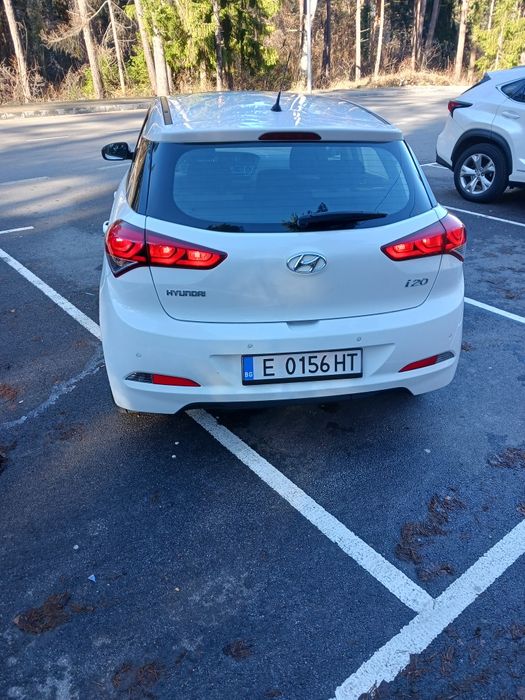 Хюндай и20  2016