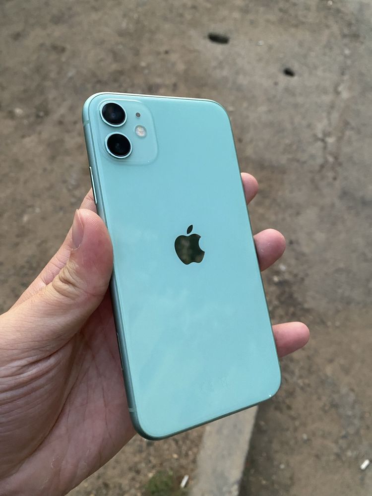 Продам iPhone 11 64gb