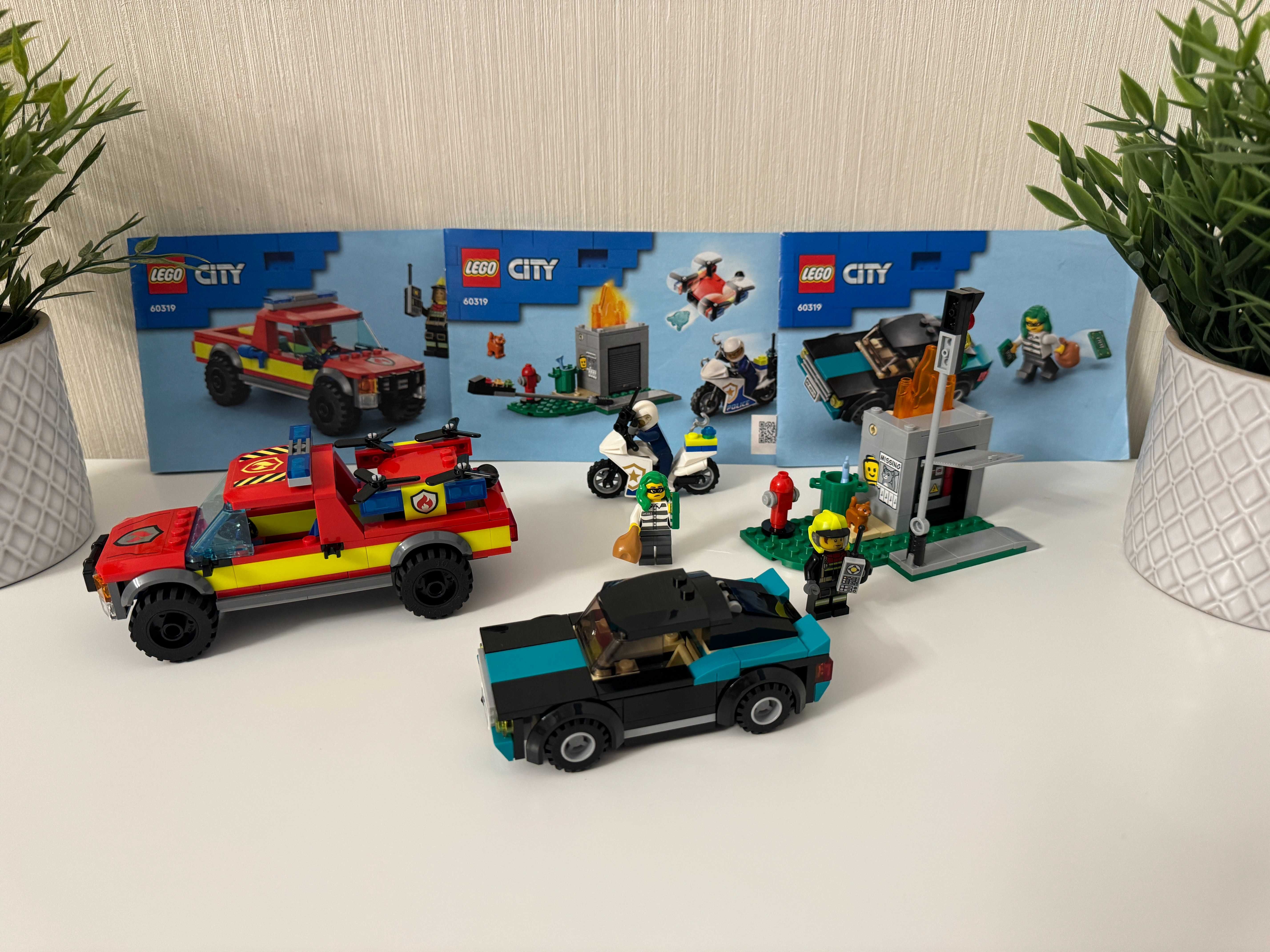 LEGO City - Stingere de incendiu si urmarire politista 60319