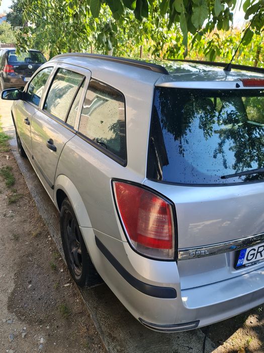 Vând Opel astra h