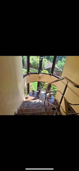 Casă in zona Bucium- Plopii fără soț  -  7 camere