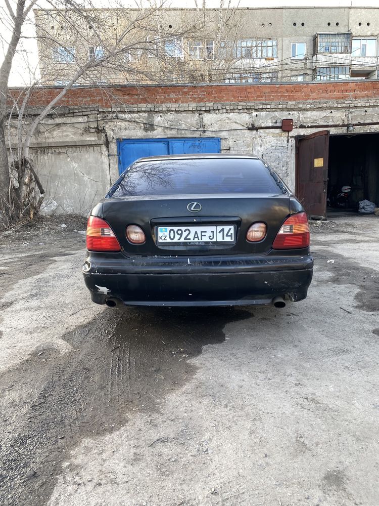 Продам лексус gs300