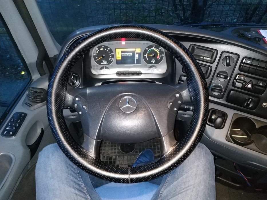 Husa de volan din piele naturală 42-50 cm, montaj gratuit in București