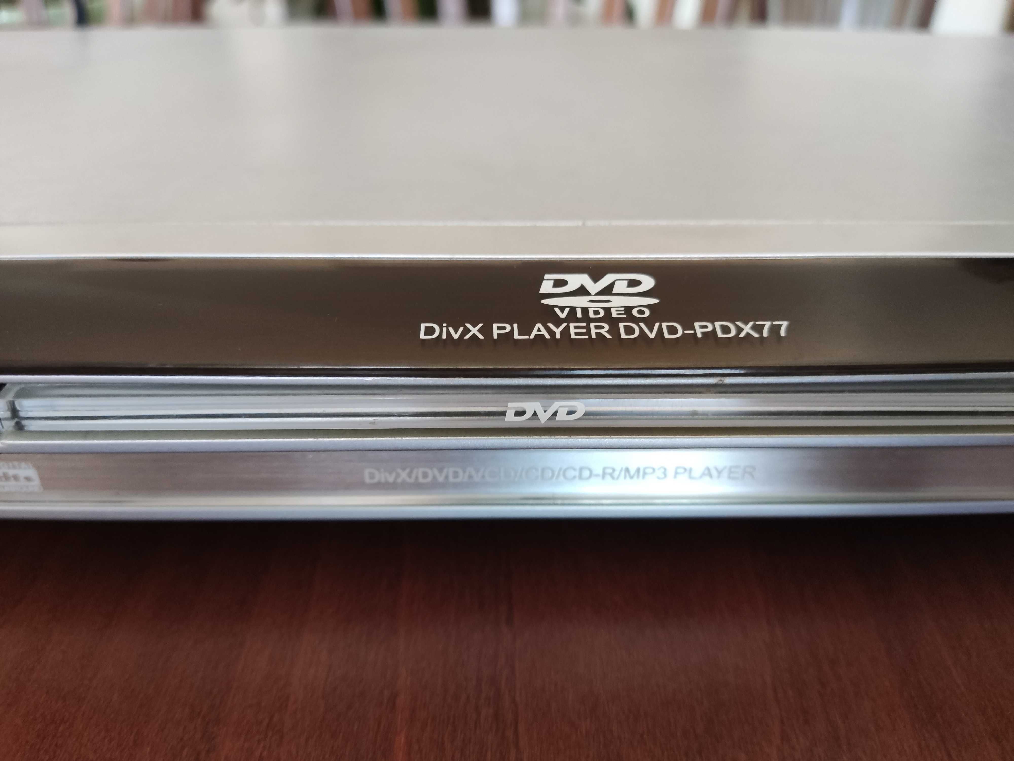 Продавам отличен DVD Player NEO