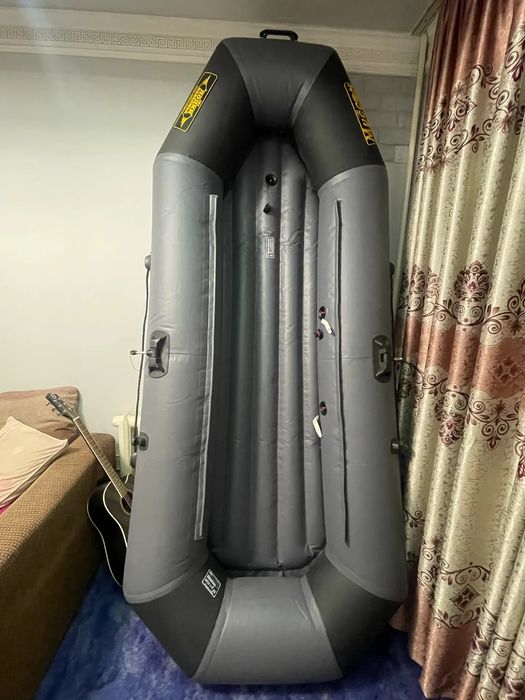 продаётся новая лодка нднд  2800 производства Россия