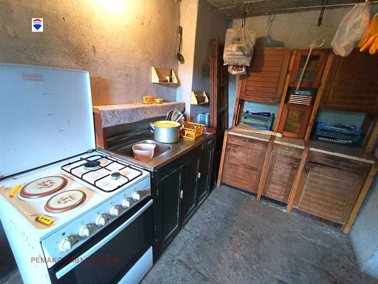 Продава се Къща в Русе, Долапите - 80 кв.м за 138 €/кв.м - Снимка #4