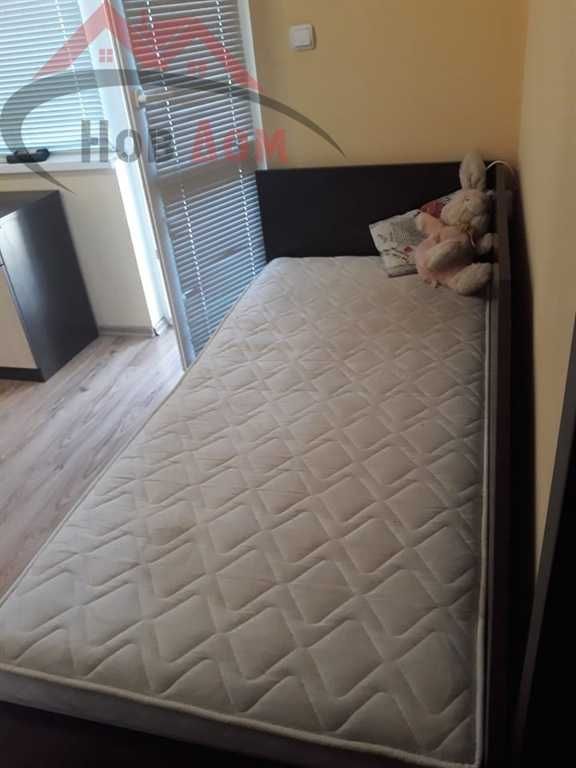 Дава се под наем  в Велико Търново, Център - 25 кв.м за 112.2 € - Снимка #3