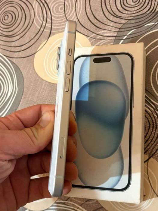 Айфон 15.Без никакви следи