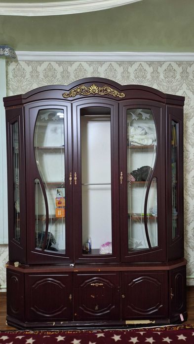 Стенка в хорошем состояние б/у