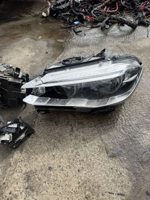 Led фарове BMW F15 ЗА ЧАСТИ!