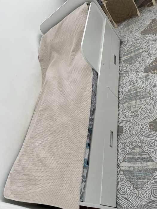 Продам кровати хорошие