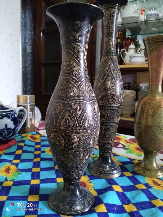 Вазы индийские из латуни