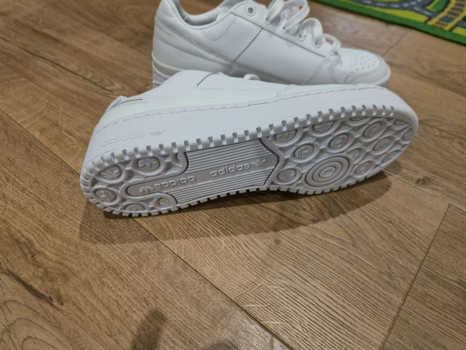 Нови Кецове Adidas 38 номер цена 40 лв