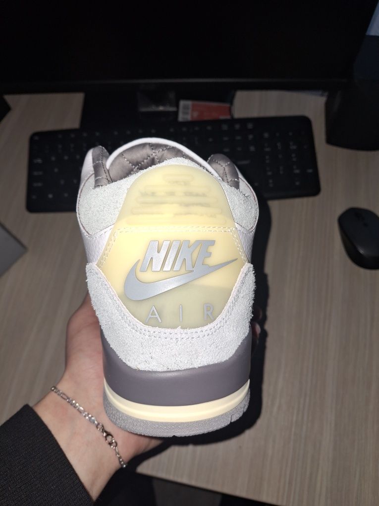 Jordan 3 Retro SP X A Ma Maniere