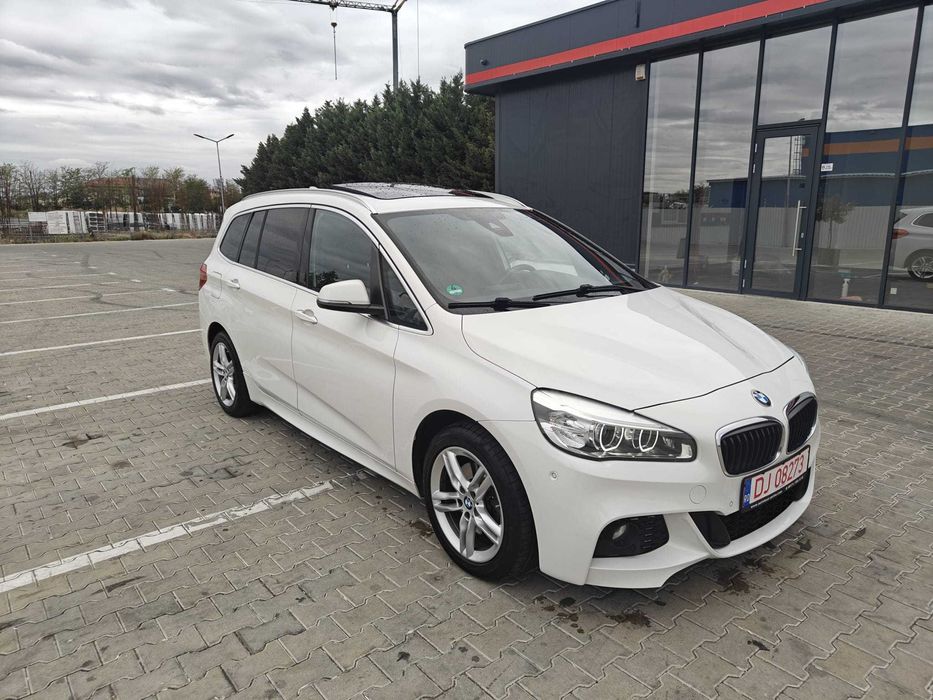 Bmw 218 Xdrive Automat Mpachet interior/exterior -impecabil