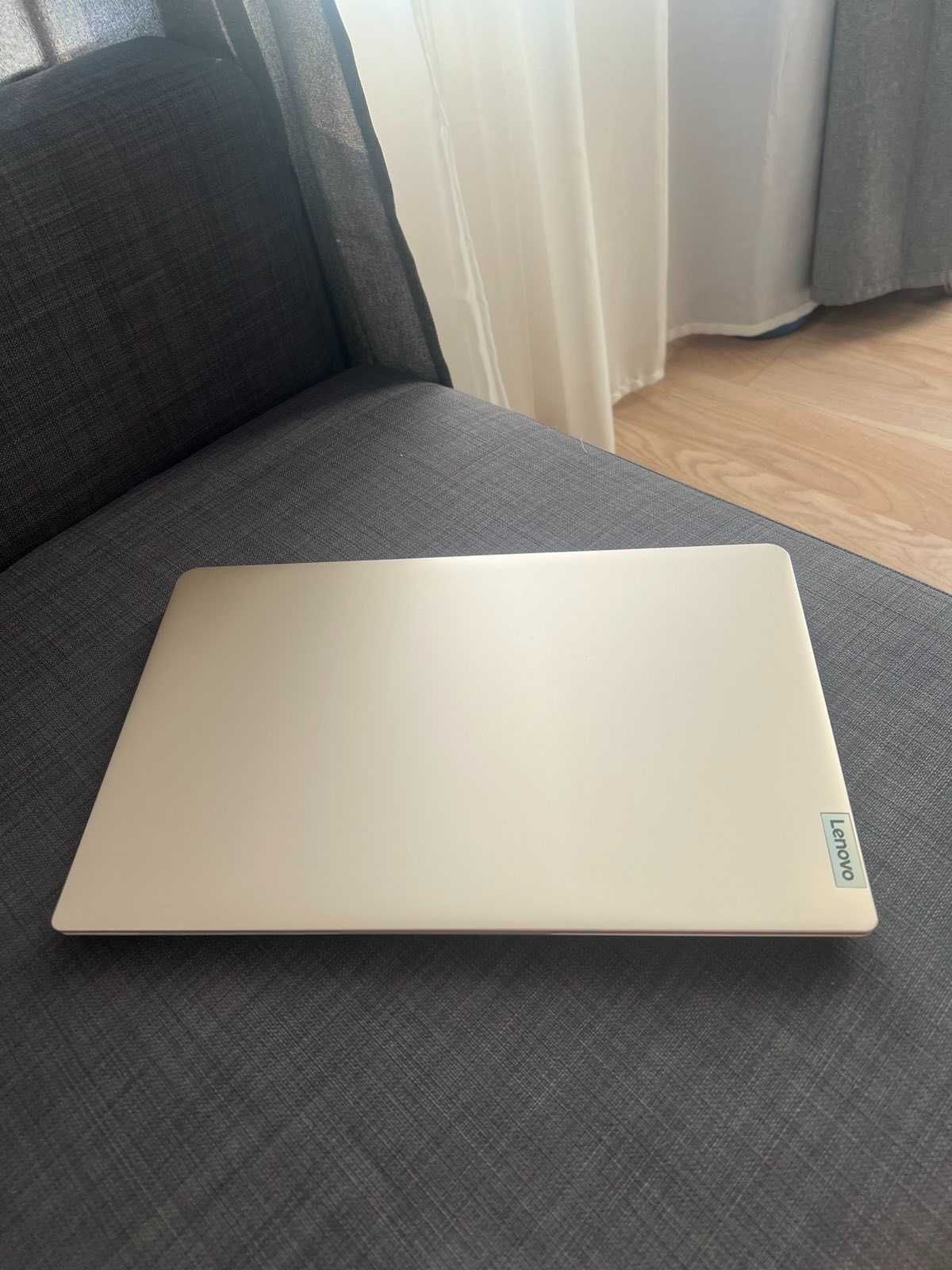 В ГАРАНЦИЯ : лаптоп Lenovo IdeaPad 1 с WINDOWS 10