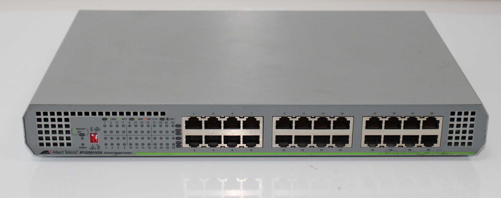 Суич Allied Telesis AT-GS910/24